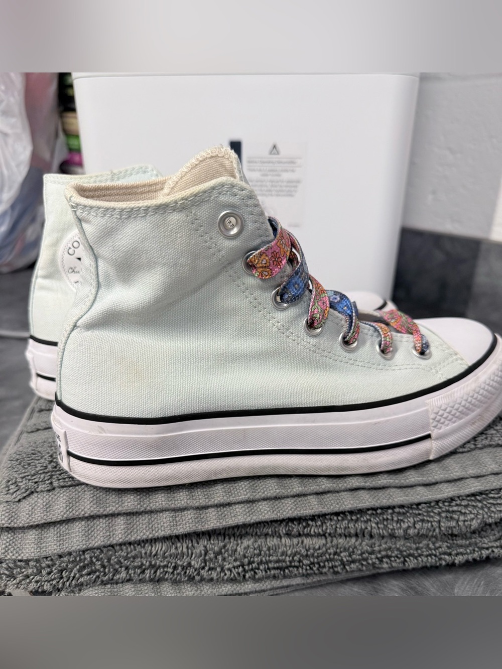 Converse High Top Sneakers in light mint color with Multicolor Patterned Laces - Picture 12 of 16